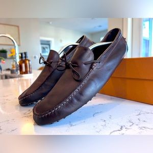 Tod’s Italian Gommino Leather Loafers